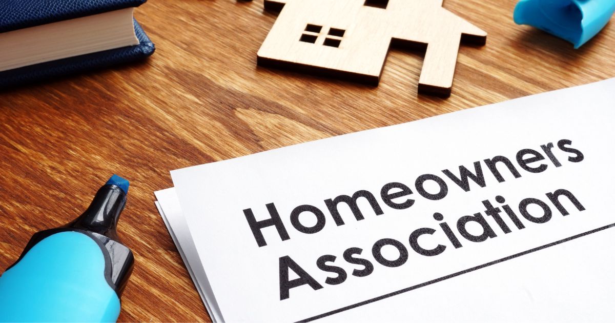 How Does a Lawyer Defend a Homeowners Association?